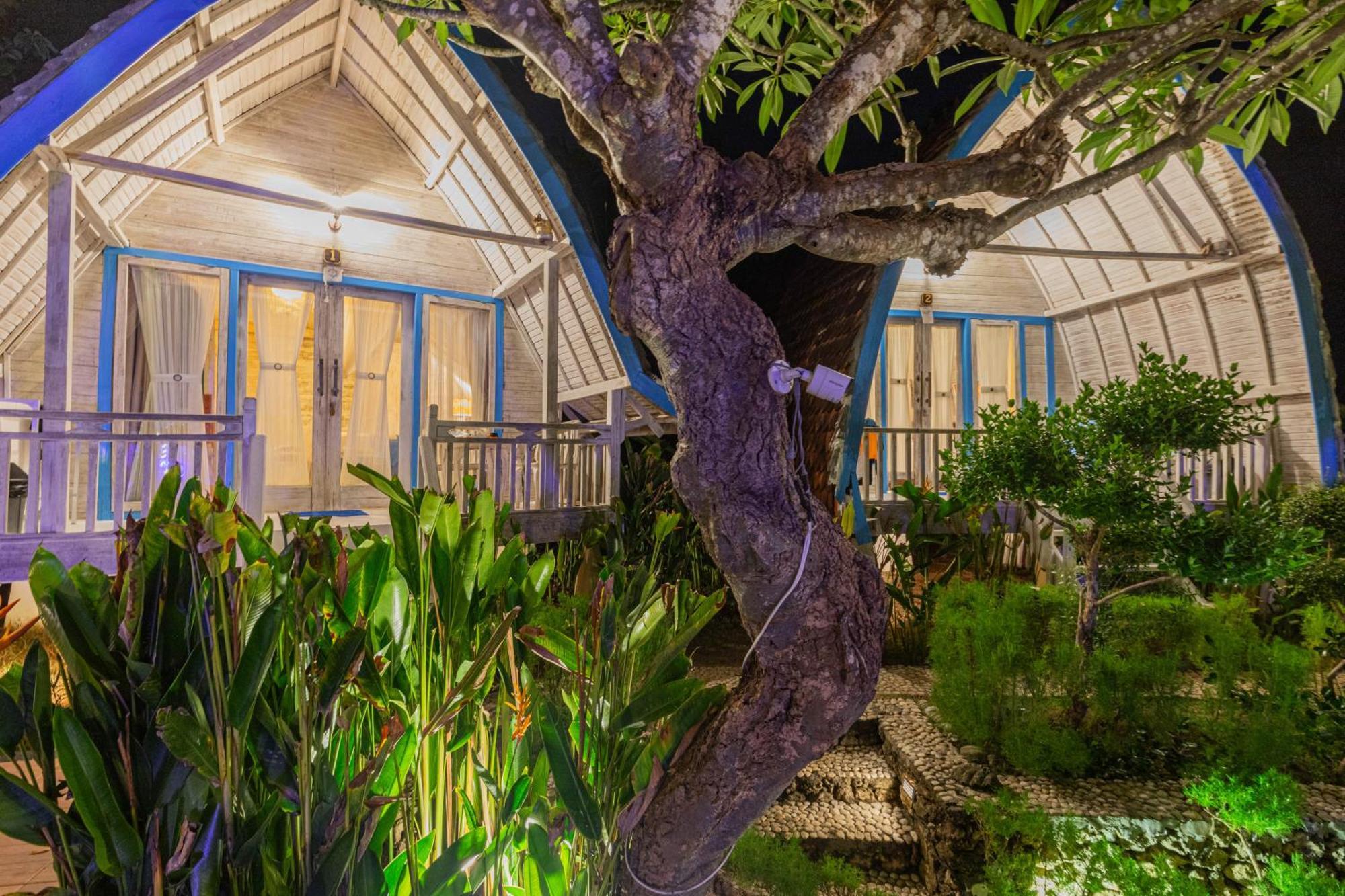 Bakung Cozy Cottage Batununggul Екстериор снимка